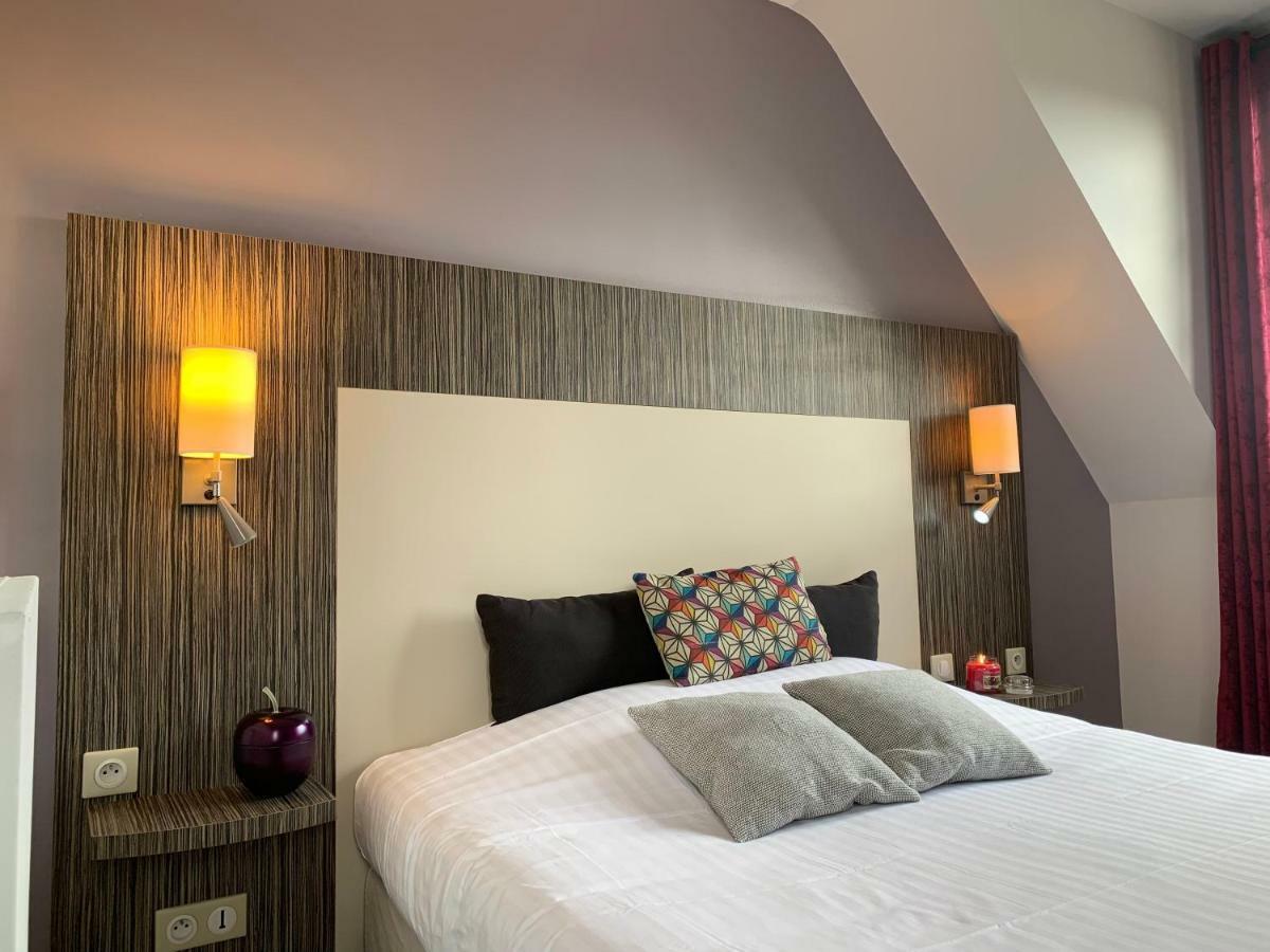 Logis Hotel La Croix Blanche Fontevraud Экстерьер фото
