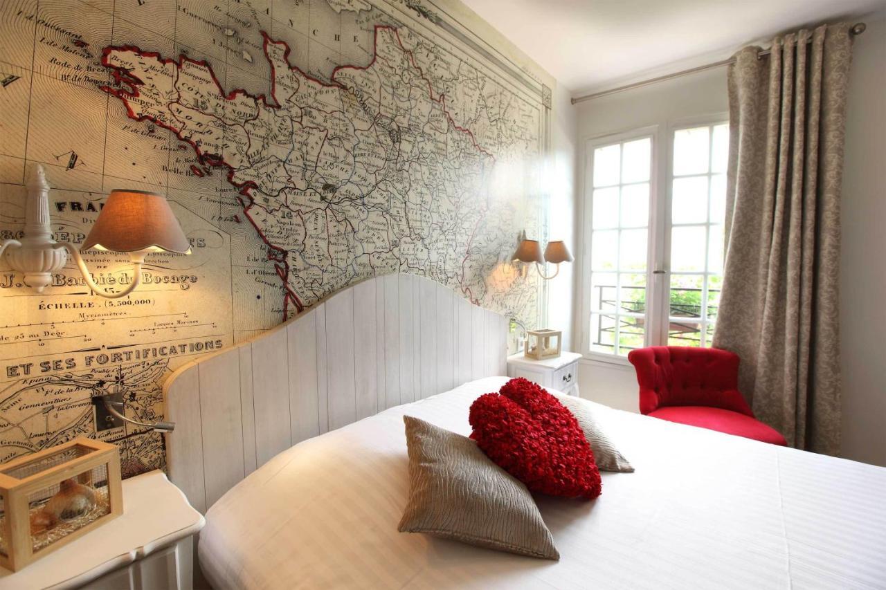 Logis Hotel La Croix Blanche Fontevraud Номер фото