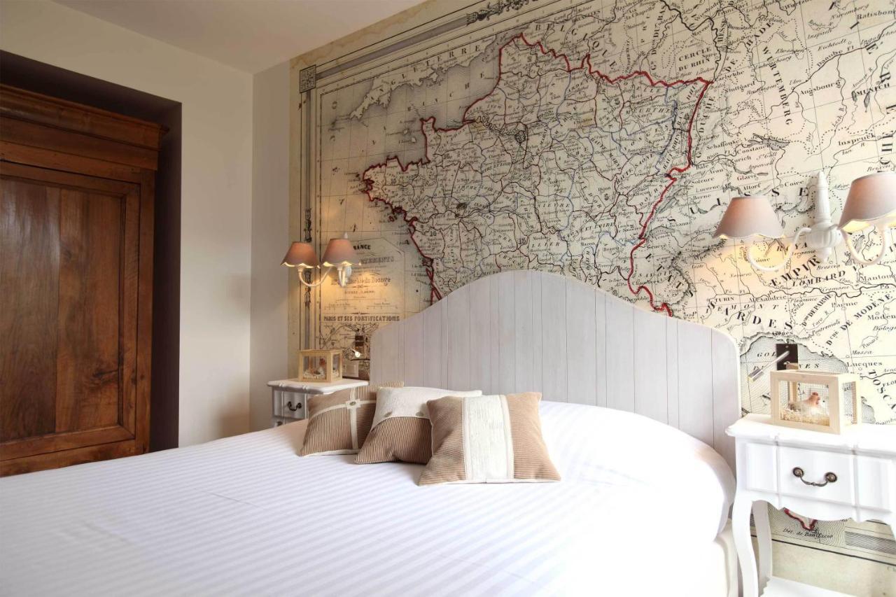 Logis Hotel La Croix Blanche Fontevraud Номер фото